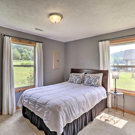 Mountain Home Cottage With Deck On White River! Gassville Bagian luar foto
